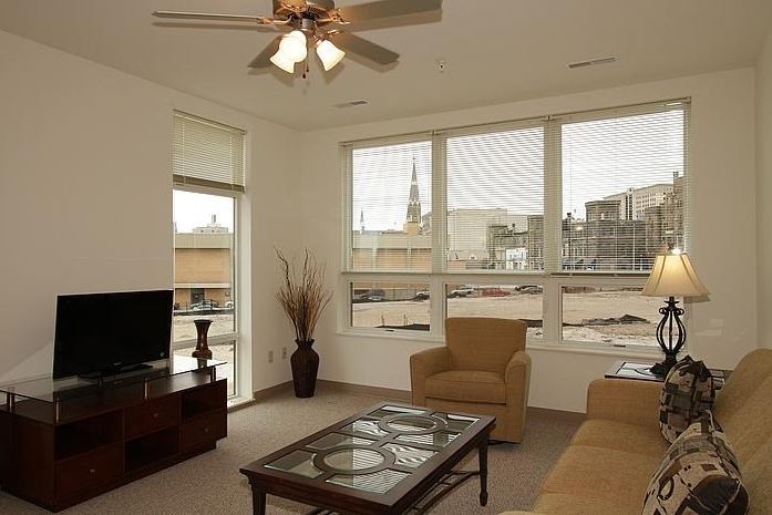 392living space 2.JPG